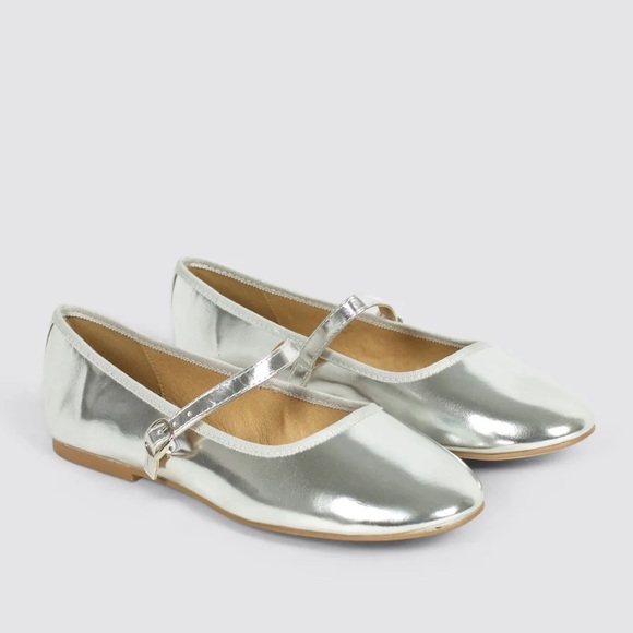 Verali Bami Mary-Jane Flats - Silver Smooth - Picture 4 of 10